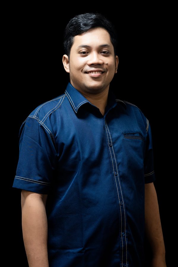 Abdiel Raka Joshua Holle, S.H.
