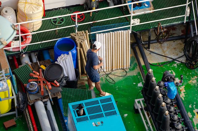 ship chandler Putra Perkasa Logistik